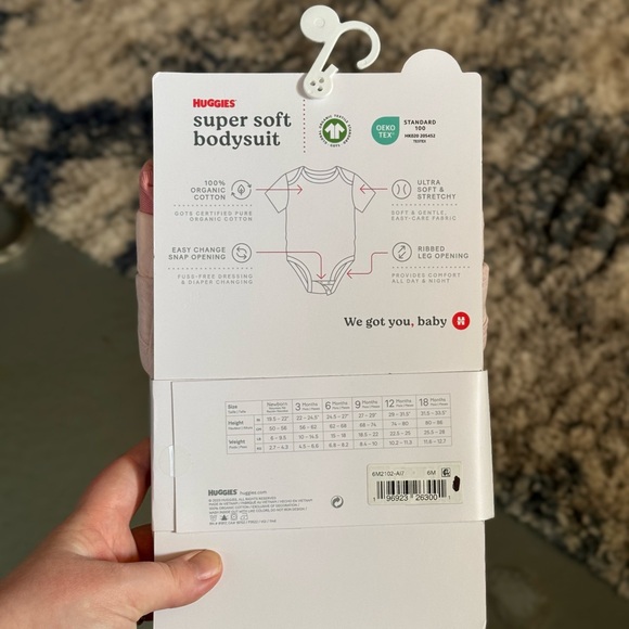 HUGGIES onesies set of 3 - Picture 3 of 4